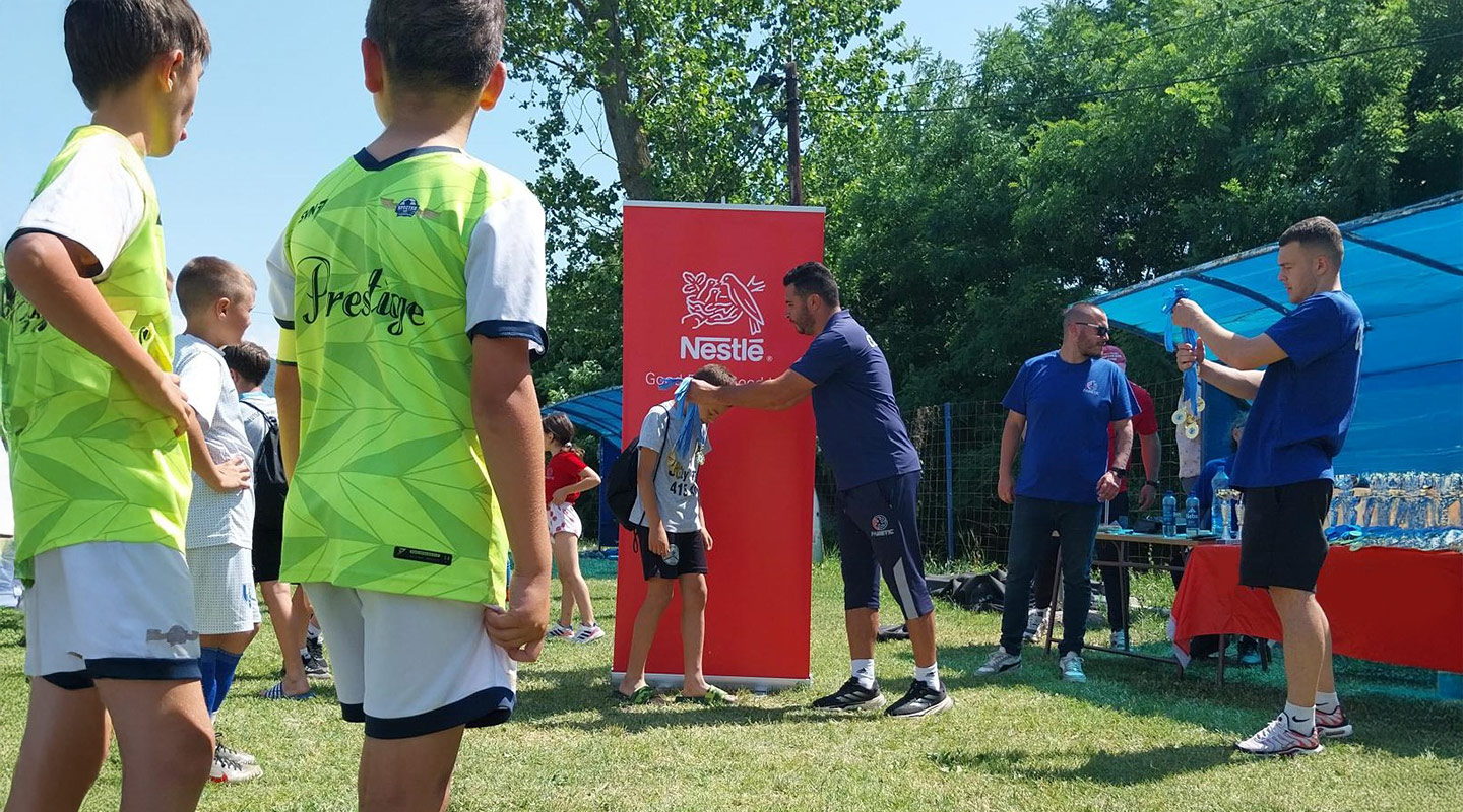 Mali fudbaleri pokazali kako sport motiviše i povezuje