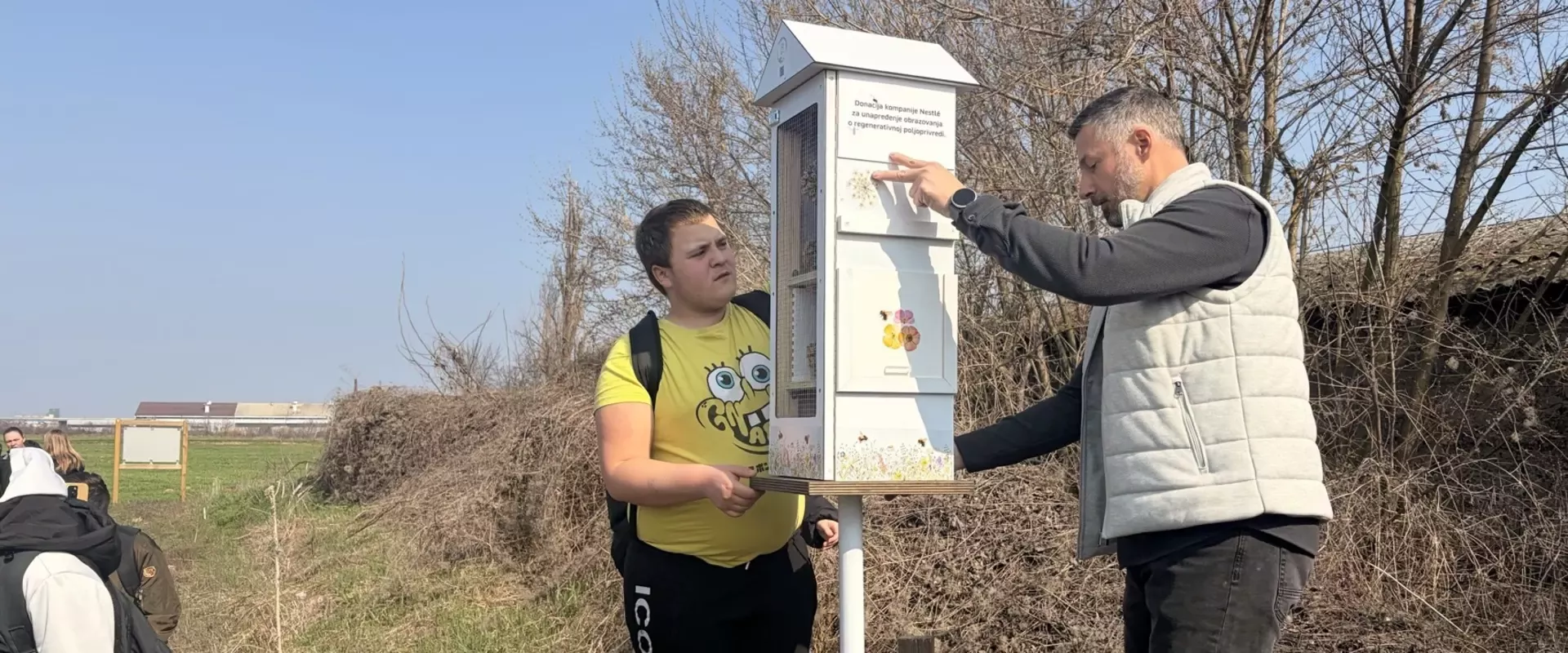 Zajedno pčelama na dar