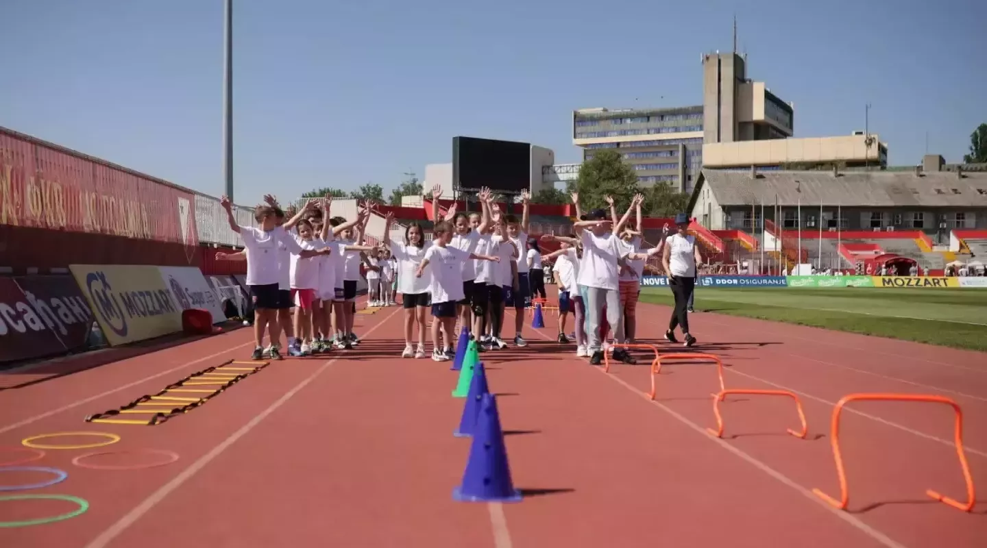 ZdravoRastimo "Sportski dan" za više od 400 novosadskih osnovaca